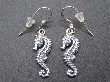 SEA HORSE EARRINGS VINTAGE ANTIQUE