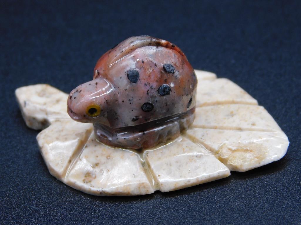 STONE LADYBUG ON LILY PAD ROCK STONE LAPIDARY SPECIMEN: STONE LADYBUG ON LILY PAD ROCK STONE LAPIDARY SPECIMEN