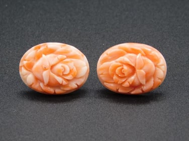 CARVED ROSE EARRINGS VINTAGE ANTIQUE