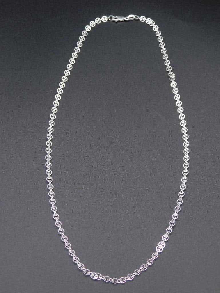 STERLING SILVER ITALIAN NECKLACE VINTAGE ANTIQUE: STERLING SILVER ITALIAN NECKLACE VINTAGE ANTIQUE ANY PURCHASE OF GOLD, SILVER, OR DIAMONDS OVER $300 WILL REQUIRE PAYMENT VIA WIRE TRANSFER OR CASH.