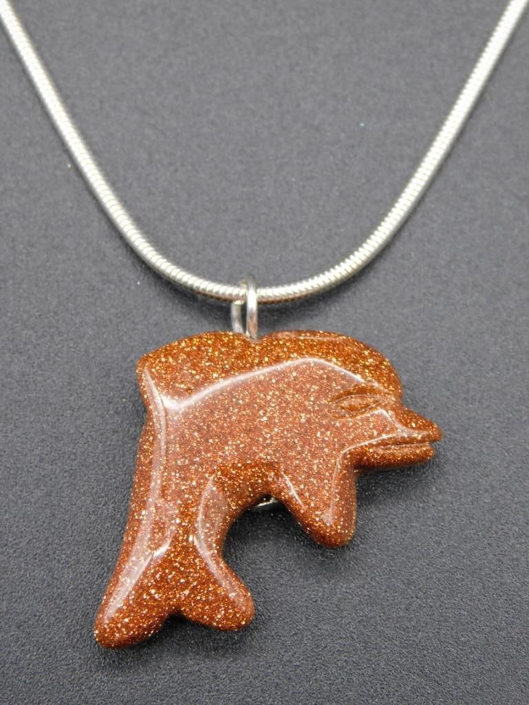 GOLDSTONE DOLPHIN PENDANT ON STERLING SILVER NECKLACE VINTAGE ANTIQUE: GOLDSTONE DOLPHIN PENDANT ON STERLING SILVER NECKLACE VINTAGE ANTIQUE