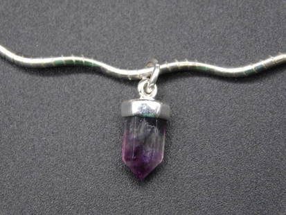 FLUORITE PENDANT ON ITALIAN STERLING SILVER CHAIN NECKLACE VINTAGE ANTIQUE: FLUORITE PENDANT ON ITALIAN STERLING SILVER CHAIN NECKLACE VINTAGE ANTIQUE