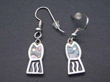 ABALONE AND STERLING SILVER FISH EARRINGS VINTAGE ANTIQUE