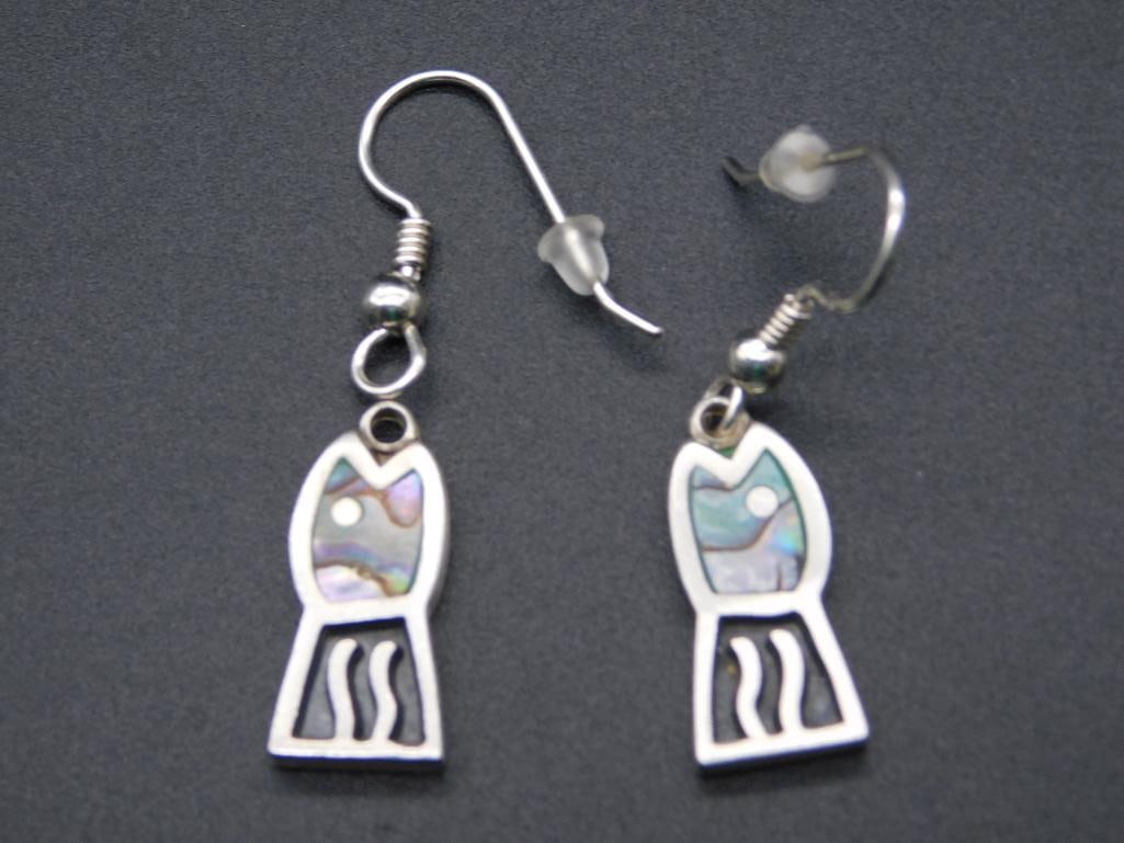 ABALONE AND STERLING SILVER FISH EARRINGS VINTAGE ANTIQUE: ABALONE AND STERLING SILVER FISH EARRINGS VINTAGE ANTIQUE