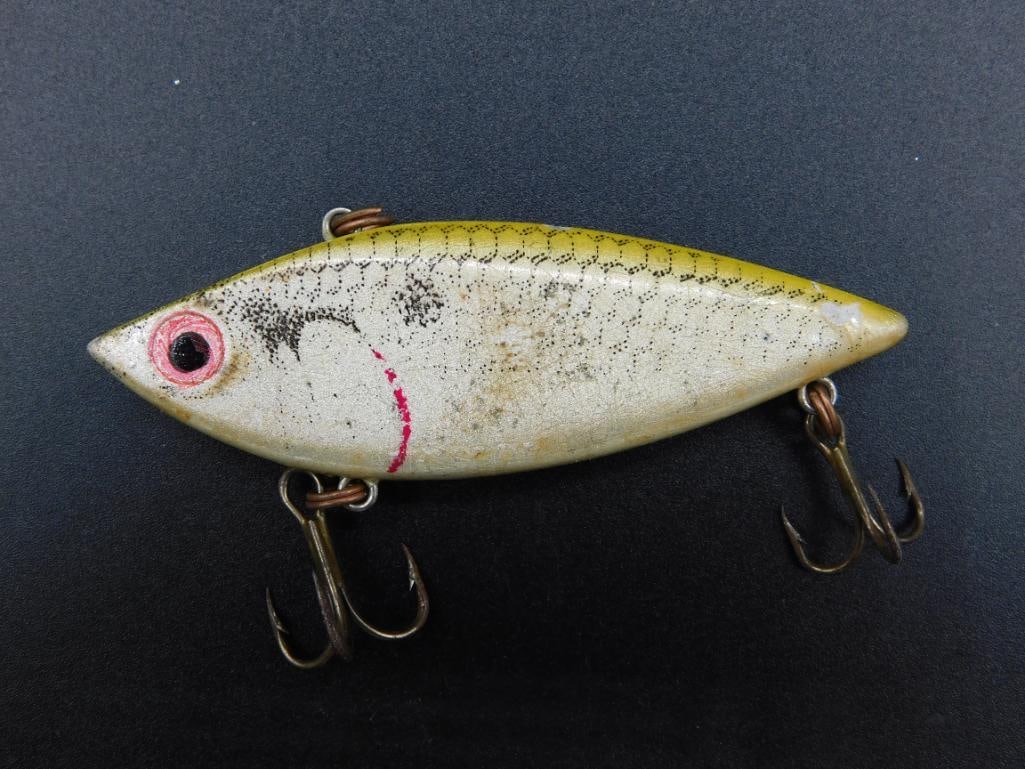 LURE GAME, HUNTING, FISHING, ADVERTISING, VINTAGE, TAXIDERMY, ANTIQUE: LURE GAME, HUNTING, FISHING, ADVERTISING, VINTAGE, TAXIDERMY, ANTIQUE