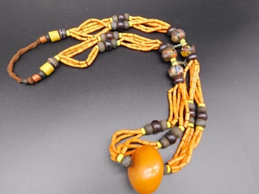 ORNATE CEREMONIAL AFRICAN TRADE BEADS VINTAGE ANTIQUE