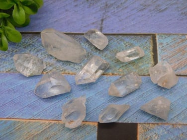 QUARTZ ROCK STONE LAPIDARY SPECIMEN