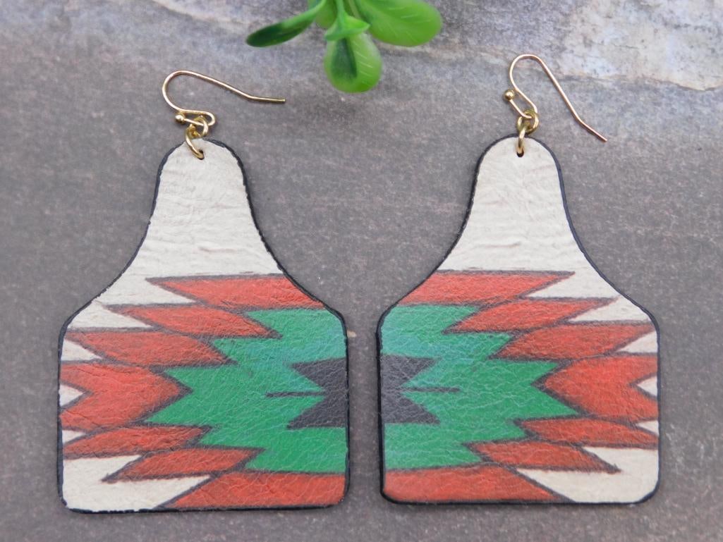 AZTEC PRINT CATTLE TAG EARRINGS: AZTEC PRINT CATTLE TAG EARRINGS