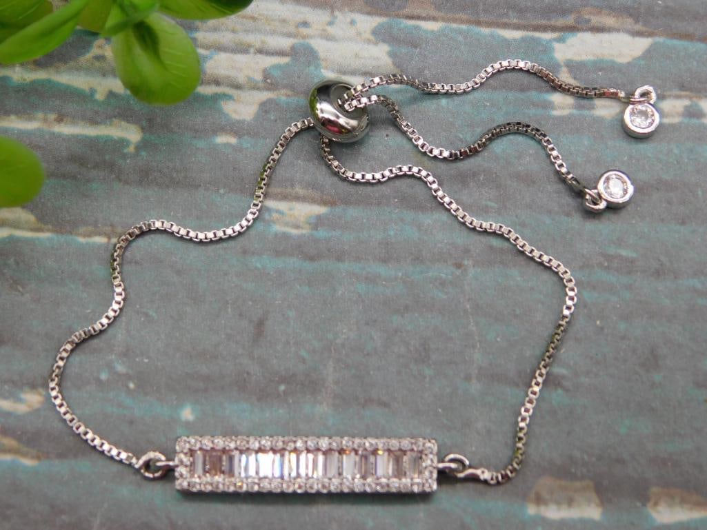 ADJUSTABLE STONE BRACELET ROCK STONE LAPIDARY SPECIMEN: ADJUSTABLE STONE BRACELET ROCK STONE LAPIDARY SPECIMEN