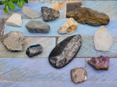 MIXED LOT ROCK STONE LAPIDARY SPECIMEN