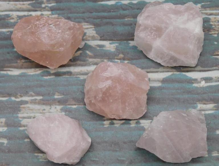 ROSE QUARTZ ROCK STONE LAPIDARY SPECIMEN: ROSE QUARTZ ROCK STONE LAPIDARY SPECIMEN
