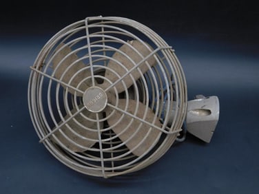 BRIGGS FAN VINTAGE ANTIQUE