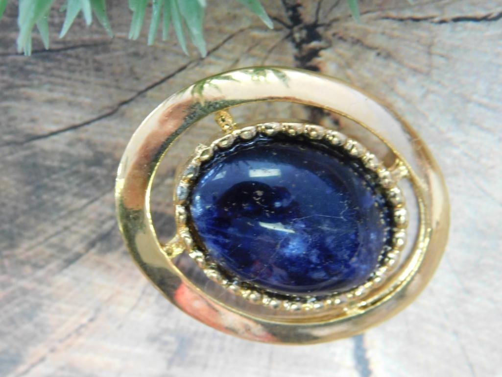 ABALONE PENDANT ROCK STONE LAPIDARY SPECIMEN: ABALONE PENDANT ROCK STONE LAPIDARY SPECIMEN