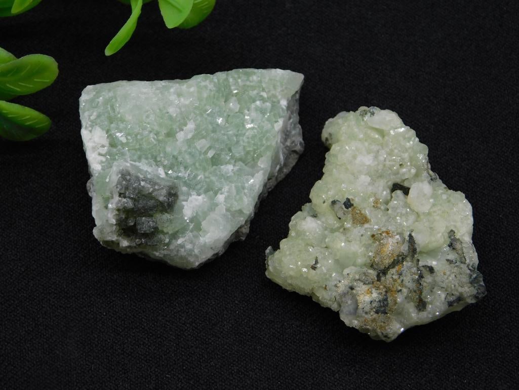 PREHNITE ROCK STONE LAPIDARY SPECIMEN: PREHNITE ROCK STONE LAPIDARY SPECIMEN