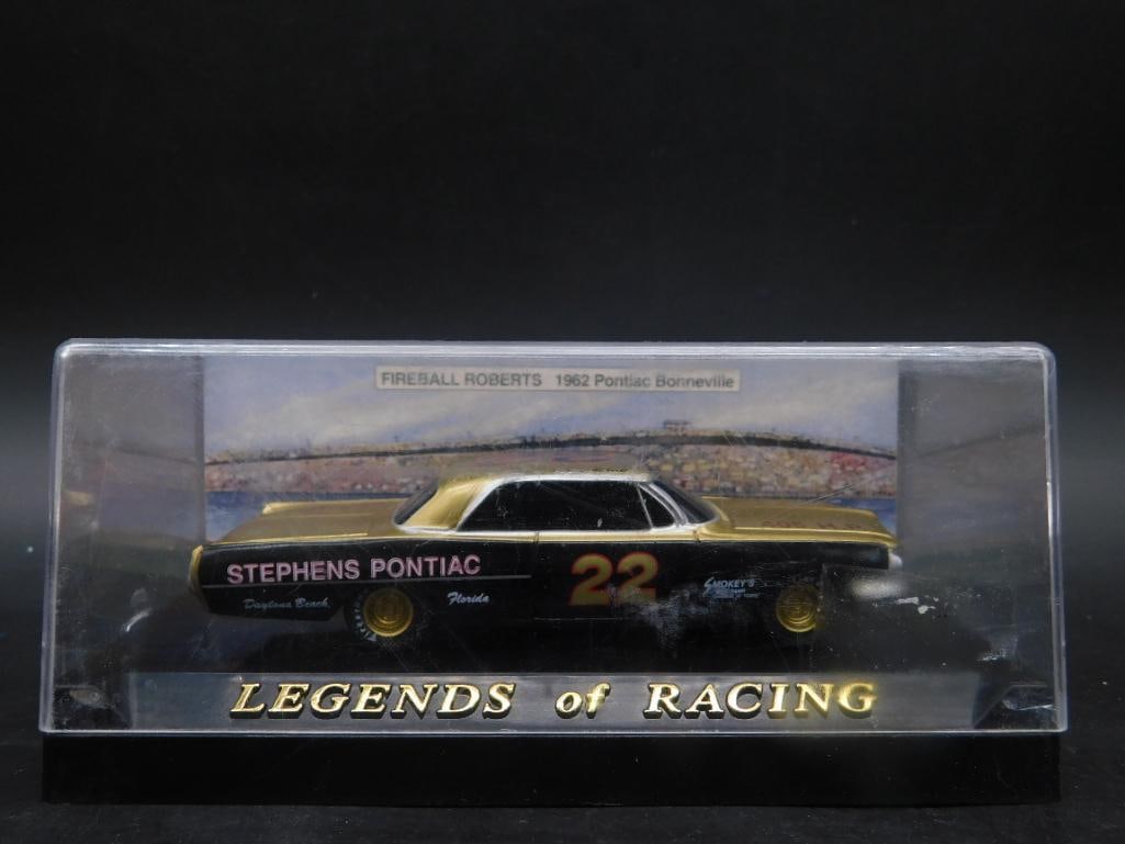Fireball Roberts 1962 Pontiac Legends of Racing Die-Cast (1 of 3)