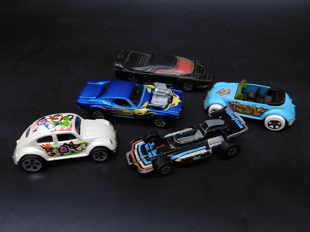 Lot of Five Die-Cast Hot Wheels Cars (1 of 4)