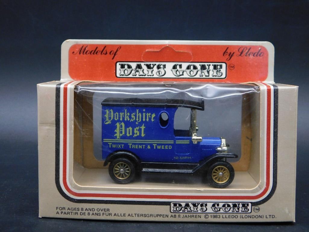 Days Gone Yorkshire Post Delivery Van Collectible Model (1 of 2)