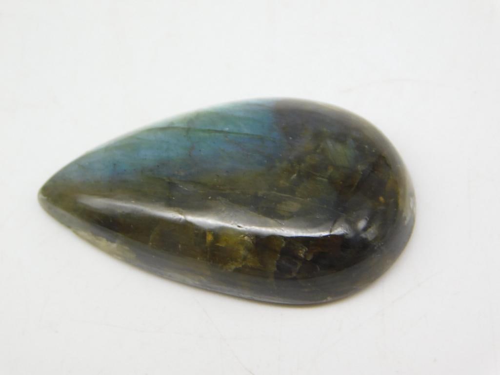 LABRADORITE CABOCHON ROCK STONE LAPIDARY SPECIMEN: LABRADORITE CABOCHON ROCK STONE LAPIDARY SPECIMEN