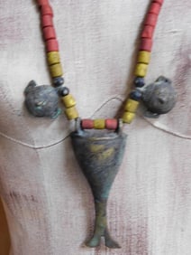 AFRICAN TRADE BEADS ROCK STONE LAPIDARY SPECIMEN