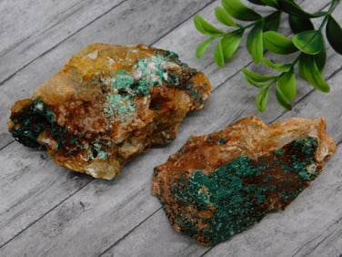 MALACHITE ROCK STONE LAPIDARY SPECIMEN