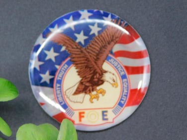FOE CABOCHON MEDALLION