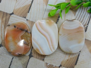 BANDED CARNELIAN WORRY STONES ROCK STONE LAPIDARY SPECIMEN