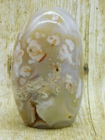 HATMANS FLOWER PETAL AGATE ROCK STONE LAPIDARY SPECIMEN