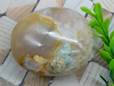 HATMANS FLOWER PETAL AGATE ROCK STONE LAPIDARY SPECIMEN