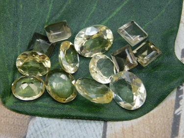 MIXED GEMSTONE ROCK STONE LAPIDARY SPECIMEN
