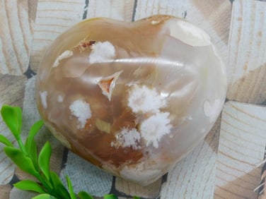 HATMANS FLOWER PETAL AGATE ROCK STONE LAPIDARY SPECIMEN