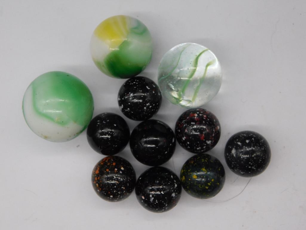 VINTAGE GLASS MARBLES: VINTAGE GLASS MARBLES