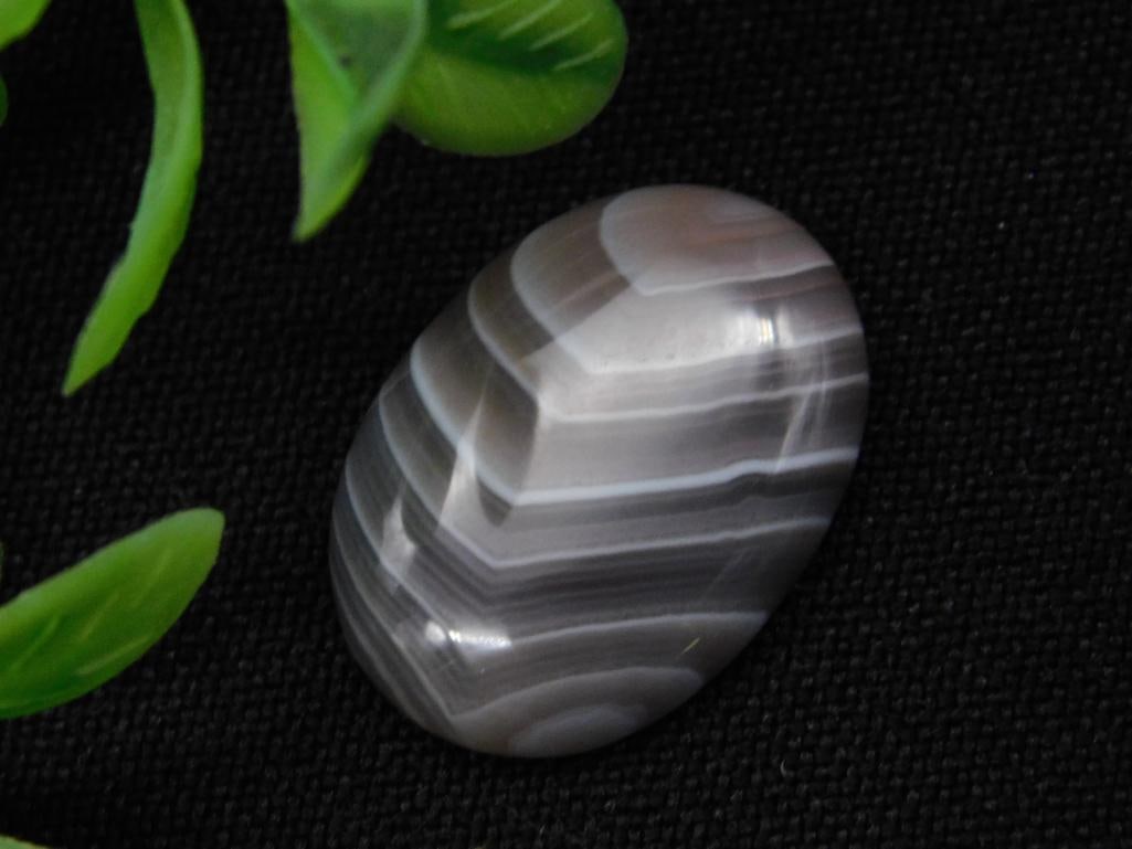 BOTSWANA AGATE ROCK STONE LAPIDARY SPECIMEN: BOTSWANA AGATE ROCK STONE LAPIDARY SPECIMEN<