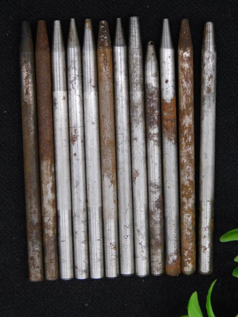 11 Vintage Watchmakers Stakes WATCHMAKER WATCHMAKING TOOLS (1 of 3)