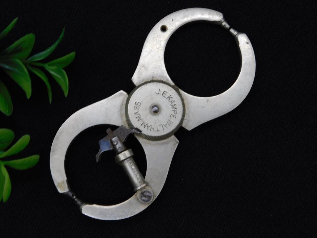 Vintage Walthum Caliper with Hinged Design WATCHMAKER WATCHMAKING TOOL (1 of 2)