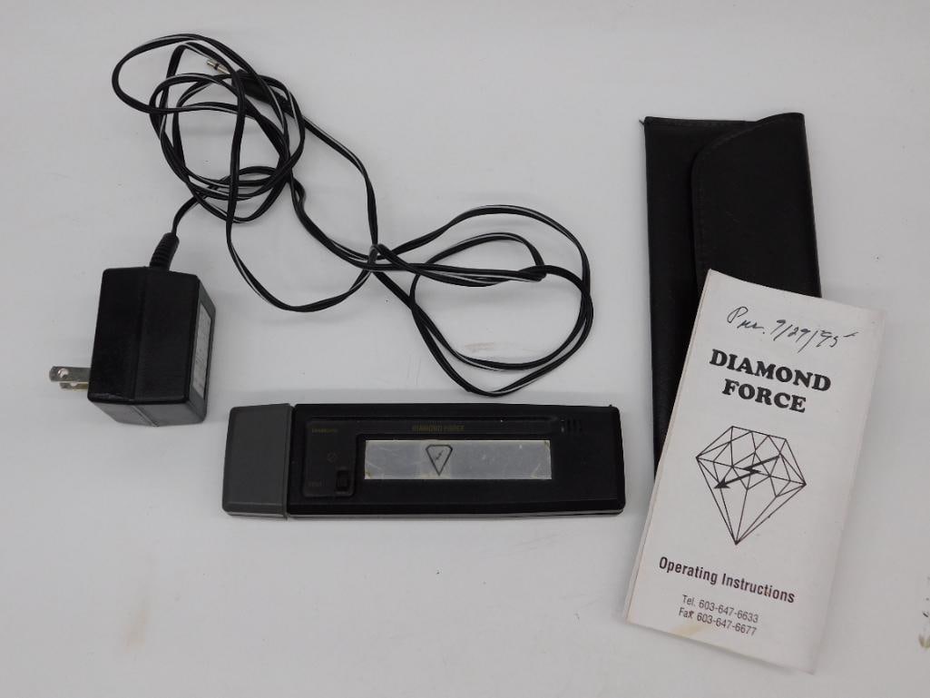 Diamond Force Tester with Accessories and Box WATCHMAKER WATCHMAKING TOOL (1 of 3)