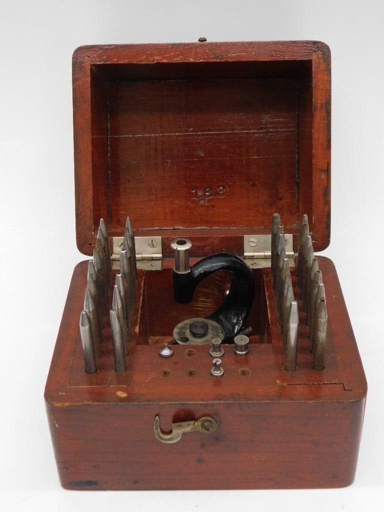 Vintage Staking Set Watchmaking Tool Set in Wooden Case WATCHMAKER WATCHMAKING TOOL (1 of 6)
