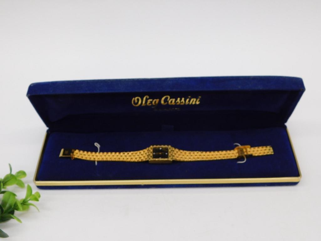 Oleg Cassini Gold-Tone Ladies Watch with Case WATCHMAKER WATCHMAKING TOOLS (1 of 4)