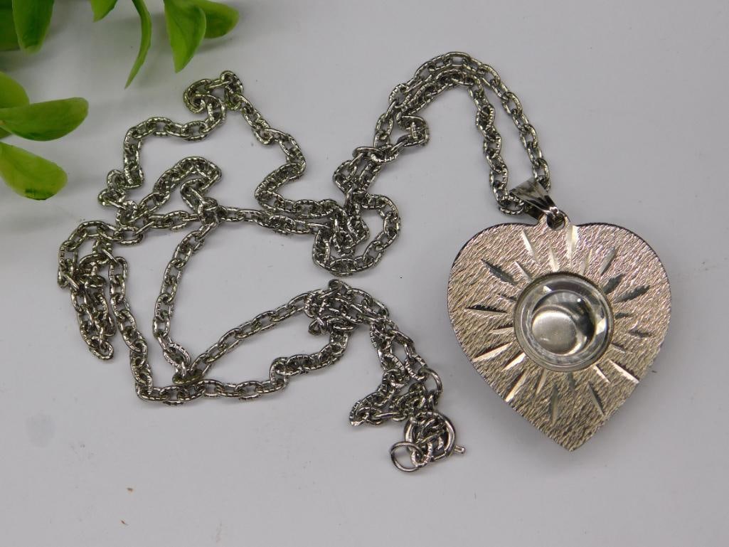 Heart-Shaped Watch Pendant Necklace with Chain WATCHMAKER WATCHMAKING TOOLS (1 of 4)