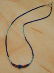 MIXED STONE NECKLACE ROCK STONE LAPIDARY SPECIMEN