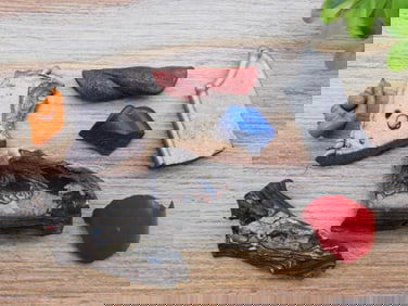 FORDITE MOTOR CITY AGATE ROCK STONE LAPIDARY SPECIMEN