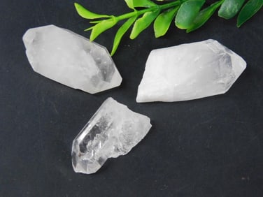 QUARTZ ROCK STONE LAPIDARY SPECIMEN