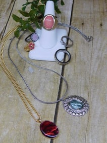 MIXED JEWELRY LOT ROCK STONE LAPIDARY SPECIMEN