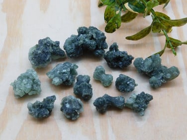 PREHNITE ROCK STONE LAPIDARY SPECIMEN