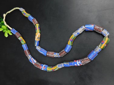 AFRICAN TRADE BEADS ROCK STONE LAPIDARY SPECIMEN