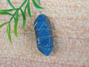 WIRE WRAPPED PENDANT ROCK STONE LAPIDARY SPECIMEN