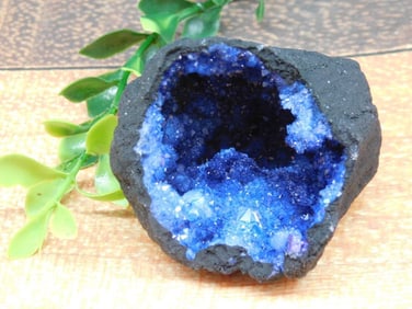 BLUE GEODE ROCK STONE LAPIDARY SPECIMEN