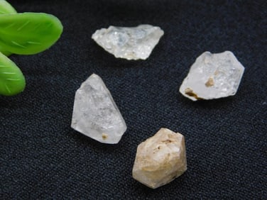 HERKIMER DIAMONDS ROCK STONE LAPIDARY SPECIMEN