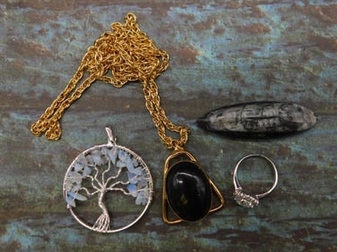 MIXED LOT ROCK STONE LAPIDARY SPECIMEN