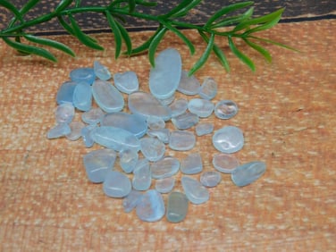 AQUAMARINE ROCK STONE LAPIDARY SPECIMEN