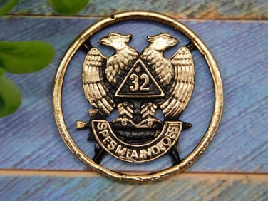 SCOTTISH RITE CUT COIN COLLECTIBLE